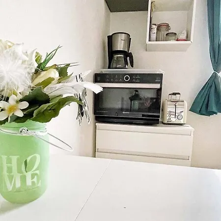 D21A Moderne Ferienwohnung In Ratingen * ראטינגן