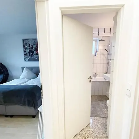 D21A Moderne Ferienwohnung In Ratingen דירה